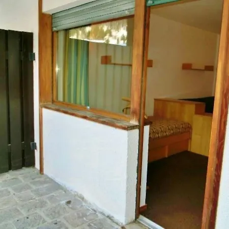 Apartment Monolocali Alberti - Nardis